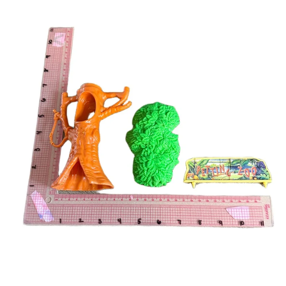 Barbie Petting Zoo Tree and Sign Replacement Playset Accessories Orange Green